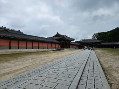 仁政門
