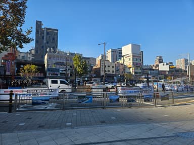 釜山駅前