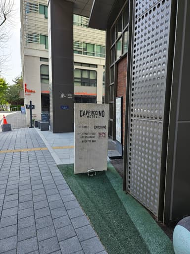 今回の宿、カプチーノ