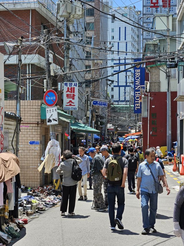 韓国らしい電線