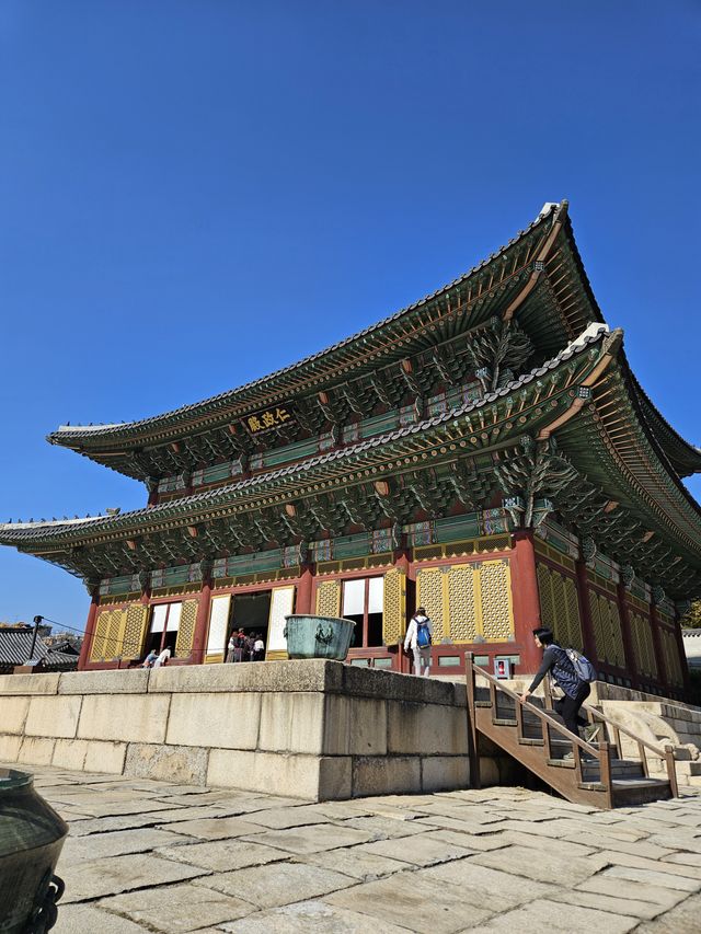 仁政殿(인정전)