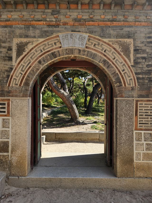 惟賢門(유현문)