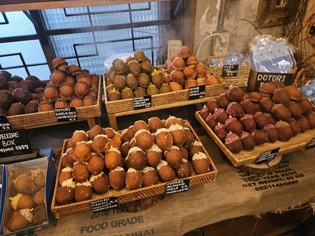 どんぐりのパン